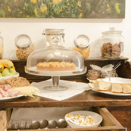 Al Giardino Del Vicolo Otel